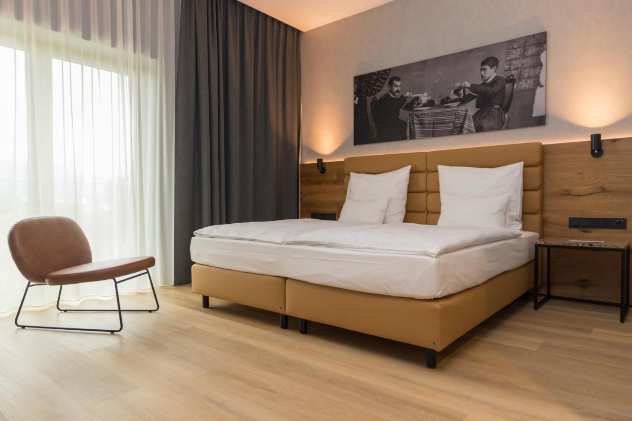 Hotell Mk Tirana 5*