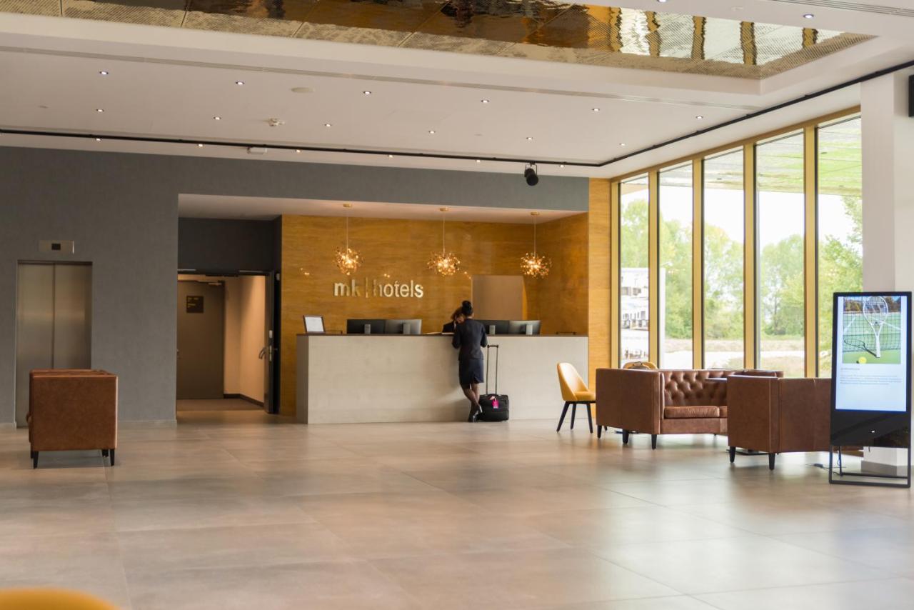 Hotell Mk Tirana